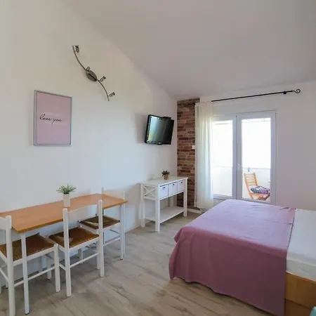 Apartman Beachfront Studio Gradac 4414 3 *