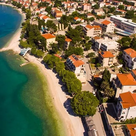 Beachfront Studio Gradac 4414 3 * Gradac (Split-Dalmatia)